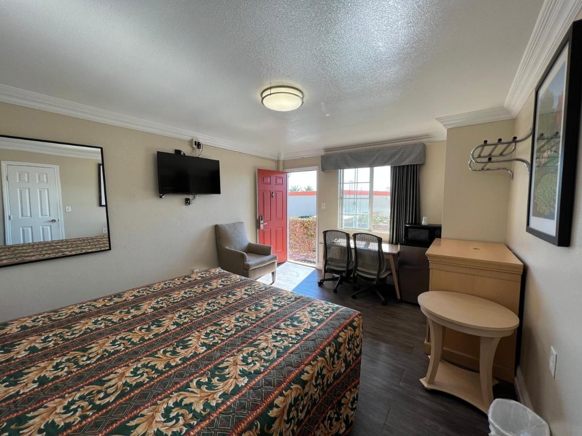 Flamingo Motel Oxnard Esterno foto